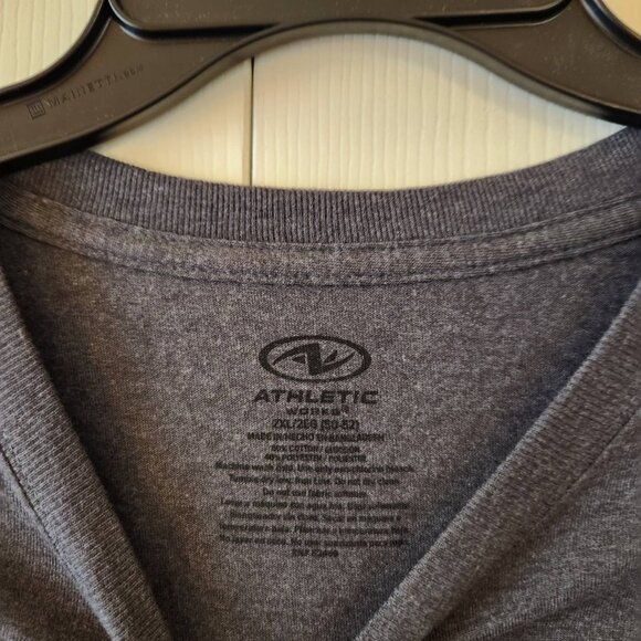Athletic Works Mens 2XL Tee Breathable Loose Fit Charcoal Grey Heather NWT - Picture 3 of 7